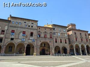 [P26] Piazza San Stefano » foto by Carmen Ion
 - 
<span class="allrVoted glyphicon glyphicon-heart hidden" id="av1538646"></span>
<a class="m-l-10 hidden" id="sv1538646" onclick="voting_Foto_DelVot(,1538646,3721)" role="button">șterge vot <span class="glyphicon glyphicon-remove"></span></a>
<a id="v91538646" class=" c-red"  onclick="voting_Foto_SetVot(1538646)" role="button"><span class="glyphicon glyphicon-heart-empty"></span> <b>LIKE</b> = Votează poza</a> <img class="hidden"  id="f1538646W9" src="/imagini/loader.gif" border="0" /><span class="AjErrMes hidden" id="e1538646ErM"></span>