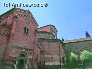 [P30] Basilica Santo Stefano » foto by Carmen Ion
 - 
<span class="allrVoted glyphicon glyphicon-heart hidden" id="av1538650"></span>
<a class="m-l-10 hidden" id="sv1538650" onclick="voting_Foto_DelVot(,1538650,3721)" role="button">șterge vot <span class="glyphicon glyphicon-remove"></span></a>
<a id="v91538650" class=" c-red"  onclick="voting_Foto_SetVot(1538650)" role="button"><span class="glyphicon glyphicon-heart-empty"></span> <b>LIKE</b> = Votează poza</a> <img class="hidden"  id="f1538650W9" src="/imagini/loader.gif" border="0" /><span class="AjErrMes hidden" id="e1538650ErM"></span>