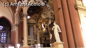 [P25] Basilica San Petronio. Interior.  » foto by ovidiuyepi
 - 
<span class="allrVoted glyphicon glyphicon-heart hidden" id="av919697"></span>
<a class="m-l-10 hidden" id="sv919697" onclick="voting_Foto_DelVot(,919697,3721)" role="button">șterge vot <span class="glyphicon glyphicon-remove"></span></a>
<a id="v9919697" class=" c-red"  onclick="voting_Foto_SetVot(919697)" role="button"><span class="glyphicon glyphicon-heart-empty"></span> <b>LIKE</b> = Votează poza</a> <img class="hidden"  id="f919697W9" src="/imagini/loader.gif" border="0" /><span class="AjErrMes hidden" id="e919697ErM"></span>