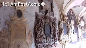 [P19] Detalii curte interioară Palazzo Archiginnasio » foto by Rofri
 - 
<span class="allrVoted glyphicon glyphicon-heart hidden" id="av850165"></span>
<a class="m-l-10 hidden" id="sv850165" onclick="voting_Foto_DelVot(,850165,3721)" role="button">șterge vot <span class="glyphicon glyphicon-remove"></span></a>
<a id="v9850165" class=" c-red"  onclick="voting_Foto_SetVot(850165)" role="button"><span class="glyphicon glyphicon-heart-empty"></span> <b>LIKE</b> = Votează poza</a> <img class="hidden"  id="f850165W9" src="/imagini/loader.gif" border="0" /><span class="AjErrMes hidden" id="e850165ErM"></span>