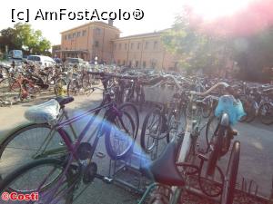 [P43] Parcarea de biciclete de la gara Ferrara » foto by Costi
 - 
<span class="allrVoted glyphicon glyphicon-heart hidden" id="av737713"></span>
<a class="m-l-10 hidden" id="sv737713" onclick="voting_Foto_DelVot(,737713,3721)" role="button">șterge vot <span class="glyphicon glyphicon-remove"></span></a>
<a id="v9737713" class=" c-red"  onclick="voting_Foto_SetVot(737713)" role="button"><span class="glyphicon glyphicon-heart-empty"></span> <b>LIKE</b> = Votează poza</a> <img class="hidden"  id="f737713W9" src="/imagini/loader.gif" border="0" /><span class="AjErrMes hidden" id="e737713ErM"></span>