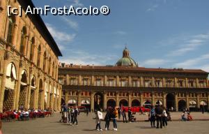 [P23] Piazza Maggiore » foto by Radu Tudoran
 - 
<span class="allrVoted glyphicon glyphicon-heart hidden" id="av747074"></span>
<a class="m-l-10 hidden" id="sv747074" onclick="voting_Foto_DelVot(,747074,3721)" role="button">șterge vot <span class="glyphicon glyphicon-remove"></span></a>
<a id="v9747074" class=" c-red"  onclick="voting_Foto_SetVot(747074)" role="button"><span class="glyphicon glyphicon-heart-empty"></span> <b>LIKE</b> = Votează poza</a> <img class="hidden"  id="f747074W9" src="/imagini/loader.gif" border="0" /><span class="AjErrMes hidden" id="e747074ErM"></span>