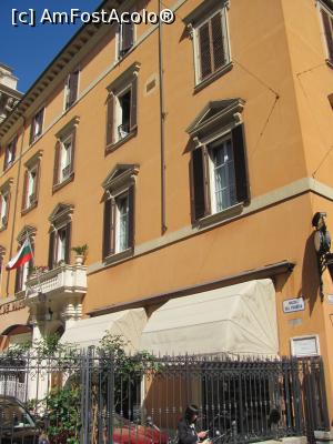 [P21] Palatul Pepoli, care gazduieste ambasada Bulgariei » foto by Radu Tudoran
 - 
<span class="allrVoted glyphicon glyphicon-heart hidden" id="av759695"></span>
<a class="m-l-10 hidden" id="sv759695" onclick="voting_Foto_DelVot(,759695,3721)" role="button">șterge vot <span class="glyphicon glyphicon-remove"></span></a>
<a id="v9759695" class=" c-red"  onclick="voting_Foto_SetVot(759695)" role="button"><span class="glyphicon glyphicon-heart-empty"></span> <b>LIKE</b> = Votează poza</a> <img class="hidden"  id="f759695W9" src="/imagini/loader.gif" border="0" /><span class="AjErrMes hidden" id="e759695ErM"></span>