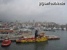[P48] Imagini din portul Genova » foto by georgiana
 - 
<span class="allrVoted glyphicon glyphicon-heart hidden" id="av242013"></span>
<a class="m-l-10 hidden" id="sv242013" onclick="voting_Foto_DelVot(,242013,3723)" role="button">șterge vot <span class="glyphicon glyphicon-remove"></span></a>
<a id="v9242013" class=" c-red"  onclick="voting_Foto_SetVot(242013)" role="button"><span class="glyphicon glyphicon-heart-empty"></span> <b>LIKE</b> = Votează poza</a> <img class="hidden"  id="f242013W9" src="/imagini/loader.gif" border="0" /><span class="AjErrMes hidden" id="e242013ErM"></span>