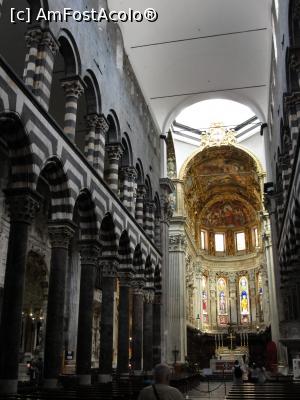 [P07] Buserica San Lorenzo interior, tot combinație de marmură albă și neagră » foto by RoxanaGRS
 - 
<span class="allrVoted glyphicon glyphicon-heart hidden" id="av890468"></span>
<a class="m-l-10 hidden" id="sv890468" onclick="voting_Foto_DelVot(,890468,3723)" role="button">șterge vot <span class="glyphicon glyphicon-remove"></span></a>
<a id="v9890468" class=" c-red"  onclick="voting_Foto_SetVot(890468)" role="button"><span class="glyphicon glyphicon-heart-empty"></span> <b>LIKE</b> = Votează poza</a> <img class="hidden"  id="f890468W9" src="/imagini/loader.gif" border="0" /><span class="AjErrMes hidden" id="e890468ErM"></span>