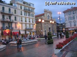 [P41] Piazza Cassini si chiesa San Stefano » foto by Michi
 - 
<span class="allrVoted glyphicon glyphicon-heart hidden" id="av383684"></span>
<a class="m-l-10 hidden" id="sv383684" onclick="voting_Foto_DelVot(,383684,3723)" role="button">șterge vot <span class="glyphicon glyphicon-remove"></span></a>
<a id="v9383684" class=" c-red"  onclick="voting_Foto_SetVot(383684)" role="button"><span class="glyphicon glyphicon-heart-empty"></span> <b>LIKE</b> = Votează poza</a> <img class="hidden"  id="f383684W9" src="/imagini/loader.gif" border="0" /><span class="AjErrMes hidden" id="e383684ErM"></span>