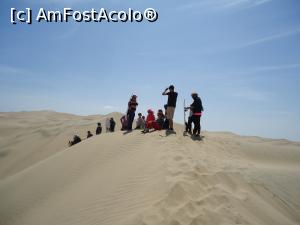 [P04] Ce sa fie, ce sa fie... sandboarding in desertul Ica » foto by buterfly*
 - 
<span class="allrVoted glyphicon glyphicon-heart hidden" id="av810831"></span>
<a class="m-l-10 hidden" id="sv810831" onclick="voting_Foto_DelVot(,810831,3739)" role="button">șterge vot <span class="glyphicon glyphicon-remove"></span></a>
<a id="v9810831" class=" c-red"  onclick="voting_Foto_SetVot(810831)" role="button"><span class="glyphicon glyphicon-heart-empty"></span> <b>LIKE</b> = Votează poza</a> <img class="hidden"  id="f810831W9" src="/imagini/loader.gif" border="0" /><span class="AjErrMes hidden" id="e810831ErM"></span>