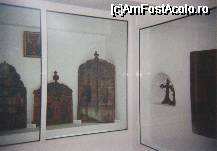 [P15] manastirea Cozia - in muzeu » foto by danoradea
 - 
<span class="allrVoted glyphicon glyphicon-heart hidden" id="av26491"></span>
<a class="m-l-10 hidden" id="sv26491" onclick="voting_Foto_DelVot(,26491,3746)" role="button">șterge vot <span class="glyphicon glyphicon-remove"></span></a>
<a id="v926491" class=" c-red"  onclick="voting_Foto_SetVot(26491)" role="button"><span class="glyphicon glyphicon-heart-empty"></span> <b>LIKE</b> = Votează poza</a> <img class="hidden"  id="f26491W9" src="/imagini/loader.gif" border="0" /><span class="AjErrMes hidden" id="e26491ErM"></span>