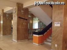 [P10] Interior in hotel » foto by monicutza
 - 
<span class="allrVoted glyphicon glyphicon-heart hidden" id="av324979"></span>
<a class="m-l-10 hidden" id="sv324979" onclick="voting_Foto_DelVot(,324979,3746)" role="button">șterge vot <span class="glyphicon glyphicon-remove"></span></a>
<a id="v9324979" class=" c-red"  onclick="voting_Foto_SetVot(324979)" role="button"><span class="glyphicon glyphicon-heart-empty"></span> <b>LIKE</b> = Votează poza</a> <img class="hidden"  id="f324979W9" src="/imagini/loader.gif" border="0" /><span class="AjErrMes hidden" id="e324979ErM"></span>