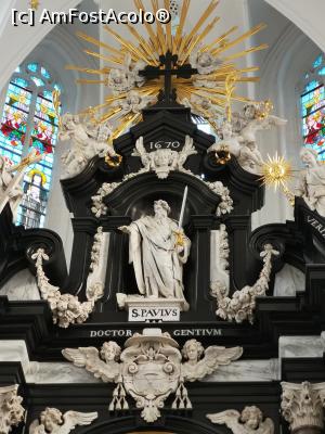 [P57] Biserica Sf. Pavel; statuia sfântului din altarul central » foto by crismis
 - 
<span class="allrVoted glyphicon glyphicon-heart hidden" id="av1057271"></span>
<a class="m-l-10 hidden" id="sv1057271" onclick="voting_Foto_DelVot(,1057271,3747)" role="button">șterge vot <span class="glyphicon glyphicon-remove"></span></a>
<a id="v91057271" class=" c-red"  onclick="voting_Foto_SetVot(1057271)" role="button"><span class="glyphicon glyphicon-heart-empty"></span> <b>LIKE</b> = Votează poza</a> <img class="hidden"  id="f1057271W9" src="/imagini/loader.gif" border="0" /><span class="AjErrMes hidden" id="e1057271ErM"></span>