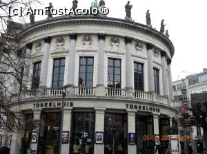 [P16] Teatrul Bourla: in partea de sus se pot remarca medalioane cu busturile unor celebri autori dramatici si compozitori. De pe acoperis, va saluta Apolo si muzele.  » foto by cristina47*
 - 
<span class="allrVoted glyphicon glyphicon-heart hidden" id="av835309"></span>
<a class="m-l-10 hidden" id="sv835309" onclick="voting_Foto_DelVot(,835309,3747)" role="button">șterge vot <span class="glyphicon glyphicon-remove"></span></a>
<a id="v9835309" class=" c-red"  onclick="voting_Foto_SetVot(835309)" role="button"><span class="glyphicon glyphicon-heart-empty"></span> <b>LIKE</b> = Votează poza</a> <img class="hidden"  id="f835309W9" src="/imagini/loader.gif" border="0" /><span class="AjErrMes hidden" id="e835309ErM"></span>