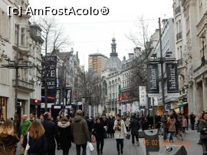 [P26] Duminica dupa amiaza pe artera comerciala Meir » foto by cristina47*
 - 
<span class="allrVoted glyphicon glyphicon-heart hidden" id="av835319"></span>
<a class="m-l-10 hidden" id="sv835319" onclick="voting_Foto_DelVot(,835319,3747)" role="button">șterge vot <span class="glyphicon glyphicon-remove"></span></a>
<a id="v9835319" class=" c-red"  onclick="voting_Foto_SetVot(835319)" role="button"><span class="glyphicon glyphicon-heart-empty"></span> <b>LIKE</b> = Votează poza</a> <img class="hidden"  id="f835319W9" src="/imagini/loader.gif" border="0" /><span class="AjErrMes hidden" id="e835319ErM"></span>