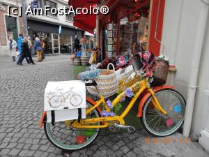 [P06] Bicicleta cu portbagaj suplimentar.  » foto by cristina47*
 - 
<span class="allrVoted glyphicon glyphicon-heart hidden" id="av835299"></span>
<a class="m-l-10 hidden" id="sv835299" onclick="voting_Foto_DelVot(,835299,3747)" role="button">șterge vot <span class="glyphicon glyphicon-remove"></span></a>
<a id="v9835299" class=" c-red"  onclick="voting_Foto_SetVot(835299)" role="button"><span class="glyphicon glyphicon-heart-empty"></span> <b>LIKE</b> = Votează poza</a> <img class="hidden"  id="f835299W9" src="/imagini/loader.gif" border="0" /><span class="AjErrMes hidden" id="e835299ErM"></span>