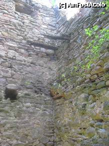 [P19] Bucataria de alimente a cetatii,iata interiorul Turnului Slaninii, unde se mai observa inca barnele de stejar de care erau spanzurate alimentele afumate si sarate ale  satenilor » foto by dorgo
 - 
<span class="allrVoted glyphicon glyphicon-heart hidden" id="av199529"></span>
<a class="m-l-10 hidden" id="sv199529" onclick="voting_Foto_DelVot(,199529,3750)" role="button">șterge vot <span class="glyphicon glyphicon-remove"></span></a>
<a id="v9199529" class=" c-red"  onclick="voting_Foto_SetVot(199529)" role="button"><span class="glyphicon glyphicon-heart-empty"></span> <b>LIKE</b> = Votează poza</a> <img class="hidden"  id="f199529W9" src="/imagini/loader.gif" border="0" /><span class="AjErrMes hidden" id="e199529ErM"></span>