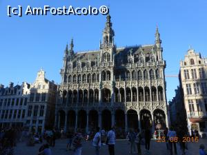 [P05] Bruxelles - În Grand Place, Casa Regelui. » foto by iulianic
 - 
<span class="allrVoted glyphicon glyphicon-heart hidden" id="av1202605"></span>
<a class="m-l-10 hidden" id="sv1202605" onclick="voting_Foto_DelVot(,1202605,3768)" role="button">șterge vot <span class="glyphicon glyphicon-remove"></span></a>
<a id="v91202605" class=" c-red"  onclick="voting_Foto_SetVot(1202605)" role="button"><span class="glyphicon glyphicon-heart-empty"></span> <b>LIKE</b> = Votează poza</a> <img class="hidden"  id="f1202605W9" src="/imagini/loader.gif" border="0" /><span class="AjErrMes hidden" id="e1202605ErM"></span>