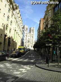 [P30] Rue d'Assault, cu vedere spre Catedrala Saints-Michel-et-Gudule » foto by Costi
 - 
<span class="allrVoted glyphicon glyphicon-heart hidden" id="av25213"></span>
<a class="m-l-10 hidden" id="sv25213" onclick="voting_Foto_DelVot(,25213,3768)" role="button">șterge vot <span class="glyphicon glyphicon-remove"></span></a>
<a id="v925213" class=" c-red"  onclick="voting_Foto_SetVot(25213)" role="button"><span class="glyphicon glyphicon-heart-empty"></span> <b>LIKE</b> = Votează poza</a> <img class="hidden"  id="f25213W9" src="/imagini/loader.gif" border="0" /><span class="AjErrMes hidden" id="e25213ErM"></span>