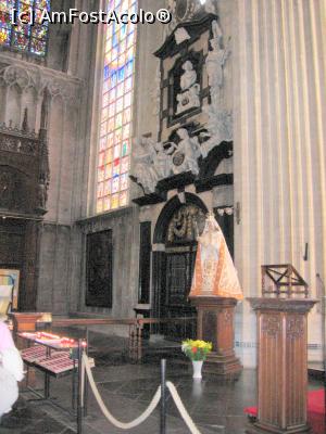 [P12] Notre Dame du Sablon, interior » foto by Michi
 - 
<span class="allrVoted glyphicon glyphicon-heart hidden" id="av1161166"></span>
<a class="m-l-10 hidden" id="sv1161166" onclick="voting_Foto_DelVot(,1161166,3768)" role="button">șterge vot <span class="glyphicon glyphicon-remove"></span></a>
<a id="v91161166" class=" c-red"  onclick="voting_Foto_SetVot(1161166)" role="button"><span class="glyphicon glyphicon-heart-empty"></span> <b>LIKE</b> = Votează poza</a> <img class="hidden"  id="f1161166W9" src="/imagini/loader.gif" border="0" /><span class="AjErrMes hidden" id="e1161166ErM"></span>