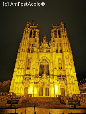 [P19] Cathédrale des Sts Michel et Gudule » foto by cata2106
 - 
<span class="allrVoted glyphicon glyphicon-heart hidden" id="av1269731"></span>
<a class="m-l-10 hidden" id="sv1269731" onclick="voting_Foto_DelVot(,1269731,3768)" role="button">șterge vot <span class="glyphicon glyphicon-remove"></span></a>
<a id="v91269731" class=" c-red"  onclick="voting_Foto_SetVot(1269731)" role="button"><span class="glyphicon glyphicon-heart-empty"></span> <b>LIKE</b> = Votează poza</a> <img class="hidden"  id="f1269731W9" src="/imagini/loader.gif" border="0" /><span class="AjErrMes hidden" id="e1269731ErM"></span>