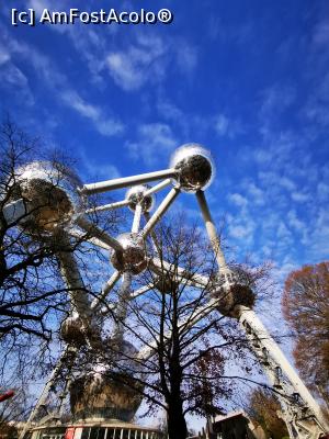 [P24] Atomium și cerul senin » foto by cata2106
 - 
<span class="allrVoted glyphicon glyphicon-heart hidden" id="av1269736"></span>
<a class="m-l-10 hidden" id="sv1269736" onclick="voting_Foto_DelVot(,1269736,3768)" role="button">șterge vot <span class="glyphicon glyphicon-remove"></span></a>
<a id="v91269736" class=" c-red"  onclick="voting_Foto_SetVot(1269736)" role="button"><span class="glyphicon glyphicon-heart-empty"></span> <b>LIKE</b> = Votează poza</a> <img class="hidden"  id="f1269736W9" src="/imagini/loader.gif" border="0" /><span class="AjErrMes hidden" id="e1269736ErM"></span>