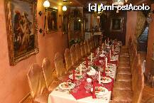 [P1x] Restaurantul Ambasador -  masa este pregatita pentru nunta. » foto by alexandruduma
 - 
<span class="allrVoted glyphicon glyphicon-heart hidden" id="av25626"></span>
<a class="m-l-10 hidden" id="sv25626" onclick="voting_Foto_DelVot(,25626,3772)" role="button">șterge vot <span class="glyphicon glyphicon-remove"></span></a>
<a id="v925626" class=" c-red"  onclick="voting_Foto_SetVot(25626)" role="button"><span class="glyphicon glyphicon-heart-empty"></span> <b>LIKE</b> = Votează poza</a> <img class="hidden"  id="f25626W9" src="/imagini/loader.gif" border="0" /><span class="AjErrMes hidden" id="e25626ErM"></span>