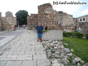 [P01] intrarea in Nessebar, orasul vechi.  » foto by sandi67
 - 
<span class="allrVoted glyphicon glyphicon-heart hidden" id="av630755"></span>
<a class="m-l-10 hidden" id="sv630755" onclick="voting_Foto_DelVot(,630755,3774)" role="button">șterge vot <span class="glyphicon glyphicon-remove"></span></a>
<a id="v9630755" class=" c-red"  onclick="voting_Foto_SetVot(630755)" role="button"><span class="glyphicon glyphicon-heart-empty"></span> <b>LIKE</b> = Votează poza</a> <img class="hidden"  id="f630755W9" src="/imagini/loader.gif" border="0" /><span class="AjErrMes hidden" id="e630755ErM"></span>