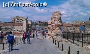 [P02] Poarta de intrare în oraşul Nessebar, Bulgaria.  » foto by traian.leuca †
 - 
<span class="allrVoted glyphicon glyphicon-heart hidden" id="av747326"></span>
<a class="m-l-10 hidden" id="sv747326" onclick="voting_Foto_DelVot(,747326,3774)" role="button">șterge vot <span class="glyphicon glyphicon-remove"></span></a>
<a id="v9747326" class=" c-red"  onclick="voting_Foto_SetVot(747326)" role="button"><span class="glyphicon glyphicon-heart-empty"></span> <b>LIKE</b> = Votează poza</a> <img class="hidden"  id="f747326W9" src="/imagini/loader.gif" border="0" /><span class="AjErrMes hidden" id="e747326ErM"></span>