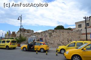 [P29] Plin de taxiuri si aici » foto by AZE
 - 
<span class="allrVoted glyphicon glyphicon-heart hidden" id="av722155"></span>
<a class="m-l-10 hidden" id="sv722155" onclick="voting_Foto_DelVot(,722155,3774)" role="button">șterge vot <span class="glyphicon glyphicon-remove"></span></a>
<a id="v9722155" class=" c-red"  onclick="voting_Foto_SetVot(722155)" role="button"><span class="glyphicon glyphicon-heart-empty"></span> <b>LIKE</b> = Votează poza</a> <img class="hidden"  id="f722155W9" src="/imagini/loader.gif" border="0" /><span class="AjErrMes hidden" id="e722155ErM"></span>