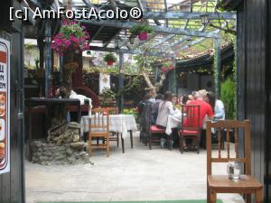 [P13] unul din restaurante; mi s-au parut scumpe, chiar daca nu am platit eu » foto by danyo
 - 
<span class="allrVoted glyphicon glyphicon-heart hidden" id="av877163"></span>
<a class="m-l-10 hidden" id="sv877163" onclick="voting_Foto_DelVot(,877163,3774)" role="button">șterge vot <span class="glyphicon glyphicon-remove"></span></a>
<a id="v9877163" class=" c-red"  onclick="voting_Foto_SetVot(877163)" role="button"><span class="glyphicon glyphicon-heart-empty"></span> <b>LIKE</b> = Votează poza</a> <img class="hidden"  id="f877163W9" src="/imagini/loader.gif" border="0" /><span class="AjErrMes hidden" id="e877163ErM"></span>