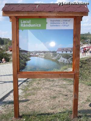 [P09] Aşa arătau panourile informative amplasate lângă fiecare lac » foto by Claudiu U.
 - 
<span class="allrVoted glyphicon glyphicon-heart hidden" id="av383709"></span>
<a class="m-l-10 hidden" id="sv383709" onclick="voting_Foto_DelVot(,383709,3791)" role="button">șterge vot <span class="glyphicon glyphicon-remove"></span></a>
<a id="v9383709" class=" c-red"  onclick="voting_Foto_SetVot(383709)" role="button"><span class="glyphicon glyphicon-heart-empty"></span> <b>LIKE</b> = Votează poza</a> <img class="hidden"  id="f383709W9" src="/imagini/loader.gif" border="0" /><span class="AjErrMes hidden" id="e383709ErM"></span>