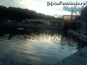 [P03] Lacul de la hotelul de 240 RON pe noapte. » foto by cristina47*
 - 
<span class="allrVoted glyphicon glyphicon-heart hidden" id="av633180"></span>
<a class="m-l-10 hidden" id="sv633180" onclick="voting_Foto_DelVot(,633180,3791)" role="button">șterge vot <span class="glyphicon glyphicon-remove"></span></a>
<a id="v9633180" class=" c-red"  onclick="voting_Foto_SetVot(633180)" role="button"><span class="glyphicon glyphicon-heart-empty"></span> <b>LIKE</b> = Votează poza</a> <img class="hidden"  id="f633180W9" src="/imagini/loader.gif" border="0" /><span class="AjErrMes hidden" id="e633180ErM"></span>