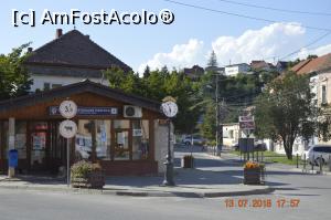 [P04] Zona centrală Ocna Sibiu » foto by KSV
 - 
<span class="allrVoted glyphicon glyphicon-heart hidden" id="av988027"></span>
<a class="m-l-10 hidden" id="sv988027" onclick="voting_Foto_DelVot(,988027,3791)" role="button">șterge vot <span class="glyphicon glyphicon-remove"></span></a>
<a id="v9988027" class=" c-red"  onclick="voting_Foto_SetVot(988027)" role="button"><span class="glyphicon glyphicon-heart-empty"></span> <b>LIKE</b> = Votează poza</a> <img class="hidden"  id="f988027W9" src="/imagini/loader.gif" border="0" /><span class="AjErrMes hidden" id="e988027ErM"></span>