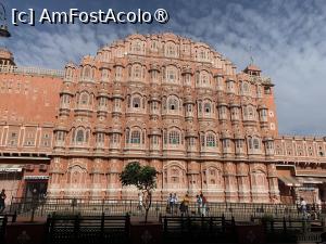 [P19] Palatul vânturilor,Jaipur » foto by AZE
 - 
<span class="allrVoted glyphicon glyphicon-heart hidden" id="av1424391"></span>
<a class="m-l-10 hidden" id="sv1424391" onclick="voting_Foto_DelVot(,1424391,3794)" role="button">șterge vot <span class="glyphicon glyphicon-remove"></span></a>
<a id="v91424391" class=" c-red"  onclick="voting_Foto_SetVot(1424391)" role="button"><span class="glyphicon glyphicon-heart-empty"></span> <b>LIKE</b> = Votează poza</a> <img class="hidden"  id="f1424391W9" src="/imagini/loader.gif" border="0" /><span class="AjErrMes hidden" id="e1424391ErM"></span>