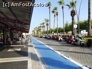 [P40] Pista de biciclete din Marmaris » foto by irinad
 - 
<span class="allrVoted glyphicon glyphicon-heart hidden" id="av1005067"></span>
<a class="m-l-10 hidden" id="sv1005067" onclick="voting_Foto_DelVot(,1005067,3806)" role="button">șterge vot <span class="glyphicon glyphicon-remove"></span></a>
<a id="v91005067" class=" c-red"  onclick="voting_Foto_SetVot(1005067)" role="button"><span class="glyphicon glyphicon-heart-empty"></span> <b>LIKE</b> = Votează poza</a> <img class="hidden"  id="f1005067W9" src="/imagini/loader.gif" border="0" /><span class="AjErrMes hidden" id="e1005067ErM"></span>