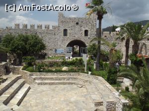 [P58] Bastionul de deasupra intrării în castelul din Marmaris » foto by irinad
 - 
<span class="allrVoted glyphicon glyphicon-heart hidden" id="av1005096"></span>
<a class="m-l-10 hidden" id="sv1005096" onclick="voting_Foto_DelVot(,1005096,3806)" role="button">șterge vot <span class="glyphicon glyphicon-remove"></span></a>
<a id="v91005096" class=" c-red"  onclick="voting_Foto_SetVot(1005096)" role="button"><span class="glyphicon glyphicon-heart-empty"></span> <b>LIKE</b> = Votează poza</a> <img class="hidden"  id="f1005096W9" src="/imagini/loader.gif" border="0" /><span class="AjErrMes hidden" id="e1005096ErM"></span>