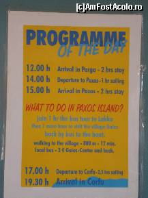 [P04] Programul excursiei afisat in interior unde statea si ghida » foto by ionescunic
 - 
<span class="allrVoted glyphicon glyphicon-heart hidden" id="av131745"></span>
<a class="m-l-10 hidden" id="sv131745" onclick="voting_Foto_DelVot(,131745,3807)" role="button">șterge vot <span class="glyphicon glyphicon-remove"></span></a>
<a id="v9131745" class=" c-red"  onclick="voting_Foto_SetVot(131745)" role="button"><span class="glyphicon glyphicon-heart-empty"></span> <b>LIKE</b> = Votează poza</a> <img class="hidden"  id="f131745W9" src="/imagini/loader.gif" border="0" /><span class="AjErrMes hidden" id="e131745ErM"></span>