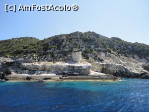 [P76] Croazieră pe mare, stâncile spectaculoase de pe coasta de vest a insulei Paxos. » foto by maryka
 - 
<span class="allrVoted glyphicon glyphicon-heart hidden" id="av1259870"></span>
<a class="m-l-10 hidden" id="sv1259870" onclick="voting_Foto_DelVot(,1259870,3807)" role="button">șterge vot <span class="glyphicon glyphicon-remove"></span></a>
<a id="v91259870" class=" c-red"  onclick="voting_Foto_SetVot(1259870)" role="button"><span class="glyphicon glyphicon-heart-empty"></span> <b>LIKE</b> = Votează poza</a> <img class="hidden"  id="f1259870W9" src="/imagini/loader.gif" border="0" /><span class="AjErrMes hidden" id="e1259870ErM"></span>