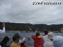 [P31] pe langa a doua pestera am trecut in viteza, autoritatile portuare nu ne-au lasat sa intram in ea » foto by danoradea
 - 
<span class="allrVoted glyphicon glyphicon-heart hidden" id="av26437"></span>
<a class="m-l-10 hidden" id="sv26437" onclick="voting_Foto_DelVot(,26437,3807)" role="button">șterge vot <span class="glyphicon glyphicon-remove"></span></a>
<a id="v926437" class=" c-red"  onclick="voting_Foto_SetVot(26437)" role="button"><span class="glyphicon glyphicon-heart-empty"></span> <b>LIKE</b> = Votează poza</a> <img class="hidden"  id="f26437W9" src="/imagini/loader.gif" border="0" /><span class="AjErrMes hidden" id="e26437ErM"></span>