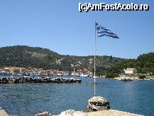 [P11] Gaios cu steagul national al Greciei » foto by ileanaxperta*
 - 
<span class="allrVoted glyphicon glyphicon-heart hidden" id="av26277"></span>
<a class="m-l-10 hidden" id="sv26277" onclick="voting_Foto_DelVot(,26277,3807)" role="button">șterge vot <span class="glyphicon glyphicon-remove"></span></a>
<a id="v926277" class=" c-red"  onclick="voting_Foto_SetVot(26277)" role="button"><span class="glyphicon glyphicon-heart-empty"></span> <b>LIKE</b> = Votează poza</a> <img class="hidden"  id="f26277W9" src="/imagini/loader.gif" border="0" /><span class="AjErrMes hidden" id="e26277ErM"></span>