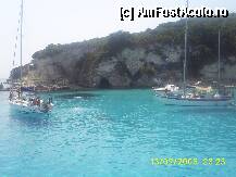[P11] Antipaxos - ambarcatiuni de lux si o mica grota pana la care am inotat » foto by Andrew22*
 - 
<span class="allrVoted glyphicon glyphicon-heart hidden" id="av102772"></span>
<a class="m-l-10 hidden" id="sv102772" onclick="voting_Foto_DelVot(,102772,3807)" role="button">șterge vot <span class="glyphicon glyphicon-remove"></span></a>
<a id="v9102772" class=" c-red"  onclick="voting_Foto_SetVot(102772)" role="button"><span class="glyphicon glyphicon-heart-empty"></span> <b>LIKE</b> = Votează poza</a> <img class="hidden"  id="f102772W9" src="/imagini/loader.gif" border="0" /><span class="AjErrMes hidden" id="e102772ErM"></span>