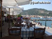 [P17] taverna la care am mancat si o priveliste asupra portului » foto by AndreeaSava*
 - 
<span class="allrVoted glyphicon glyphicon-heart hidden" id="av126878"></span>
<a class="m-l-10 hidden" id="sv126878" onclick="voting_Foto_DelVot(,126878,3807)" role="button">șterge vot <span class="glyphicon glyphicon-remove"></span></a>
<a id="v9126878" class=" c-red"  onclick="voting_Foto_SetVot(126878)" role="button"><span class="glyphicon glyphicon-heart-empty"></span> <b>LIKE</b> = Votează poza</a> <img class="hidden"  id="f126878W9" src="/imagini/loader.gif" border="0" /><span class="AjErrMes hidden" id="e126878ErM"></span>