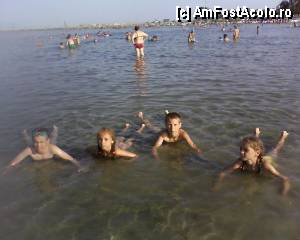 [P20] balaceala cu alti copii » foto by elena_iasi
 - 
<span class="allrVoted glyphicon glyphicon-heart hidden" id="av365102"></span>
<a class="m-l-10 hidden" id="sv365102" onclick="voting_Foto_DelVot(,365102,3820)" role="button">șterge vot <span class="glyphicon glyphicon-remove"></span></a>
<a id="v9365102" class=" c-red"  onclick="voting_Foto_SetVot(365102)" role="button"><span class="glyphicon glyphicon-heart-empty"></span> <b>LIKE</b> = Votează poza</a> <img class="hidden"  id="f365102W9" src="/imagini/loader.gif" border="0" /><span class="AjErrMes hidden" id="e365102ErM"></span>