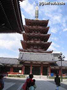 [P02] Templul ASAKUSA KANNON » foto by Michi
 - 
<span class="allrVoted glyphicon glyphicon-heart hidden" id="av135931"></span>
<a class="m-l-10 hidden" id="sv135931" onclick="voting_Foto_DelVot(,135931,3821)" role="button">șterge vot <span class="glyphicon glyphicon-remove"></span></a>
<a id="v9135931" class=" c-red"  onclick="voting_Foto_SetVot(135931)" role="button"><span class="glyphicon glyphicon-heart-empty"></span> <b>LIKE</b> = Votează poza</a> <img class="hidden"  id="f135931W9" src="/imagini/loader.gif" border="0" /><span class="AjErrMes hidden" id="e135931ErM"></span>