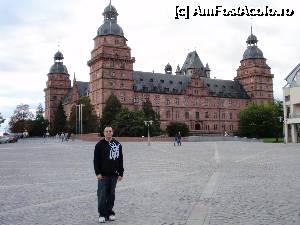 [P01] Castelul Johannisburg-a doua resedinta a arhiepiscopului de Mainz, unul dintre cei 7 electori ai imparatului Sf. Imperiu Romano-german » foto by ciprian.dima
 - 
<span class="allrVoted glyphicon glyphicon-heart hidden" id="av374842"></span>
<a class="m-l-10 hidden" id="sv374842" onclick="voting_Foto_DelVot(,374842,3827)" role="button">șterge vot <span class="glyphicon glyphicon-remove"></span></a>
<a id="v9374842" class=" c-red"  onclick="voting_Foto_SetVot(374842)" role="button"><span class="glyphicon glyphicon-heart-empty"></span> <b>LIKE</b> = Votează poza</a> <img class="hidden"  id="f374842W9" src="/imagini/loader.gif" border="0" /><span class="AjErrMes hidden" id="e374842ErM"></span>