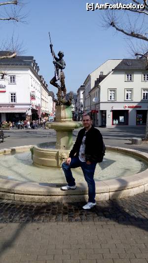 [P02] În drum spre centrul vechi. Statuia Sf. Gheorghe » foto by ciprian.dima
 - 
<span class="allrVoted glyphicon glyphicon-heart hidden" id="av502723"></span>
<a class="m-l-10 hidden" id="sv502723" onclick="voting_Foto_DelVot(,502723,3827)" role="button">șterge vot <span class="glyphicon glyphicon-remove"></span></a>
<a id="v9502723" class=" c-red"  onclick="voting_Foto_SetVot(502723)" role="button"><span class="glyphicon glyphicon-heart-empty"></span> <b>LIKE</b> = Votează poza</a> <img class="hidden"  id="f502723W9" src="/imagini/loader.gif" border="0" /><span class="AjErrMes hidden" id="e502723ErM"></span>