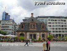 [P21] Hauptwache » foto by Costi
 - 
<span class="allrVoted glyphicon glyphicon-heart hidden" id="av26287"></span>
<a class="m-l-10 hidden" id="sv26287" onclick="voting_Foto_DelVot(,26287,3827)" role="button">șterge vot <span class="glyphicon glyphicon-remove"></span></a>
<a id="v926287" class=" c-red"  onclick="voting_Foto_SetVot(26287)" role="button"><span class="glyphicon glyphicon-heart-empty"></span> <b>LIKE</b> = Votează poza</a> <img class="hidden"  id="f26287W9" src="/imagini/loader.gif" border="0" /><span class="AjErrMes hidden" id="e26287ErM"></span>