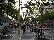 [P29] Pe Zeil, lângă MyZeil (în stânga) » foto by Costi
 - 
<span class="allrVoted glyphicon glyphicon-heart hidden" id="av26325"></span>
<a class="m-l-10 hidden" id="sv26325" onclick="voting_Foto_DelVot(,26325,3827)" role="button">șterge vot <span class="glyphicon glyphicon-remove"></span></a>
<a id="v926325" class=" c-red"  onclick="voting_Foto_SetVot(26325)" role="button"><span class="glyphicon glyphicon-heart-empty"></span> <b>LIKE</b> = Votează poza</a> <img class="hidden"  id="f26325W9" src="/imagini/loader.gif" border="0" /><span class="AjErrMes hidden" id="e26325ErM"></span>