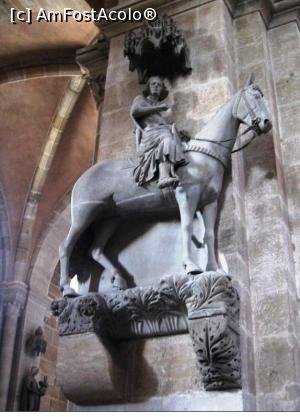 [P22] Celebra statuie a Cavalerului din Bamberg » foto by Radu Tudoran
 - 
<span class="allrVoted glyphicon glyphicon-heart hidden" id="av713899"></span>
<a class="m-l-10 hidden" id="sv713899" onclick="voting_Foto_DelVot(,713899,3827)" role="button">șterge vot <span class="glyphicon glyphicon-remove"></span></a>
<a id="v9713899" class=" c-red"  onclick="voting_Foto_SetVot(713899)" role="button"><span class="glyphicon glyphicon-heart-empty"></span> <b>LIKE</b> = Votează poza</a> <img class="hidden"  id="f713899W9" src="/imagini/loader.gif" border="0" /><span class="AjErrMes hidden" id="e713899ErM"></span>