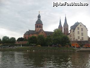 [P08] Bazilica din Seligenstadt » foto by dorgo
 - 
<span class="allrVoted glyphicon glyphicon-heart hidden" id="av442439"></span>
<a class="m-l-10 hidden" id="sv442439" onclick="voting_Foto_DelVot(,442439,3827)" role="button">șterge vot <span class="glyphicon glyphicon-remove"></span></a>
<a id="v9442439" class=" c-red"  onclick="voting_Foto_SetVot(442439)" role="button"><span class="glyphicon glyphicon-heart-empty"></span> <b>LIKE</b> = Votează poza</a> <img class="hidden"  id="f442439W9" src="/imagini/loader.gif" border="0" /><span class="AjErrMes hidden" id="e442439ErM"></span>