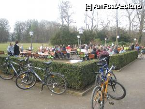 [P21] Parcul Schonbusch, beraria » foto by dorgo
 - 
<span class="allrVoted glyphicon glyphicon-heart hidden" id="av443725"></span>
<a class="m-l-10 hidden" id="sv443725" onclick="voting_Foto_DelVot(,443725,3827)" role="button">șterge vot <span class="glyphicon glyphicon-remove"></span></a>
<a id="v9443725" class=" c-red"  onclick="voting_Foto_SetVot(443725)" role="button"><span class="glyphicon glyphicon-heart-empty"></span> <b>LIKE</b> = Votează poza</a> <img class="hidden"  id="f443725W9" src="/imagini/loader.gif" border="0" /><span class="AjErrMes hidden" id="e443725ErM"></span>