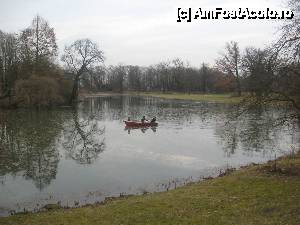 [P24] Parcul Schonbusch, lacul » foto by dorgo
 - 
<span class="allrVoted glyphicon glyphicon-heart hidden" id="av443728"></span>
<a class="m-l-10 hidden" id="sv443728" onclick="voting_Foto_DelVot(,443728,3827)" role="button">șterge vot <span class="glyphicon glyphicon-remove"></span></a>
<a id="v9443728" class=" c-red"  onclick="voting_Foto_SetVot(443728)" role="button"><span class="glyphicon glyphicon-heart-empty"></span> <b>LIKE</b> = Votează poza</a> <img class="hidden"  id="f443728W9" src="/imagini/loader.gif" border="0" /><span class="AjErrMes hidden" id="e443728ErM"></span>